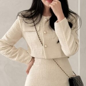 Set áo khoác & chân váy tweed ngọc trai sang trọng