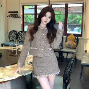 Set Tweed Sang Trọng Phối Chân Váy Ôm